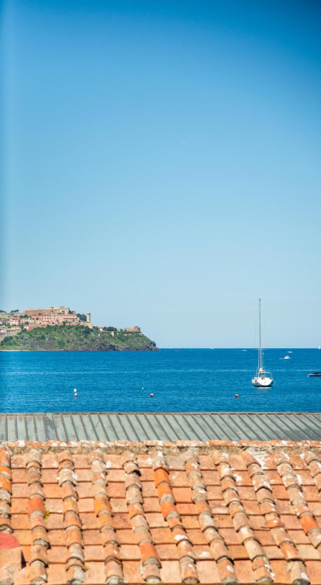 Residence Hotel Villa Mare Portoferraio Bagian luar foto