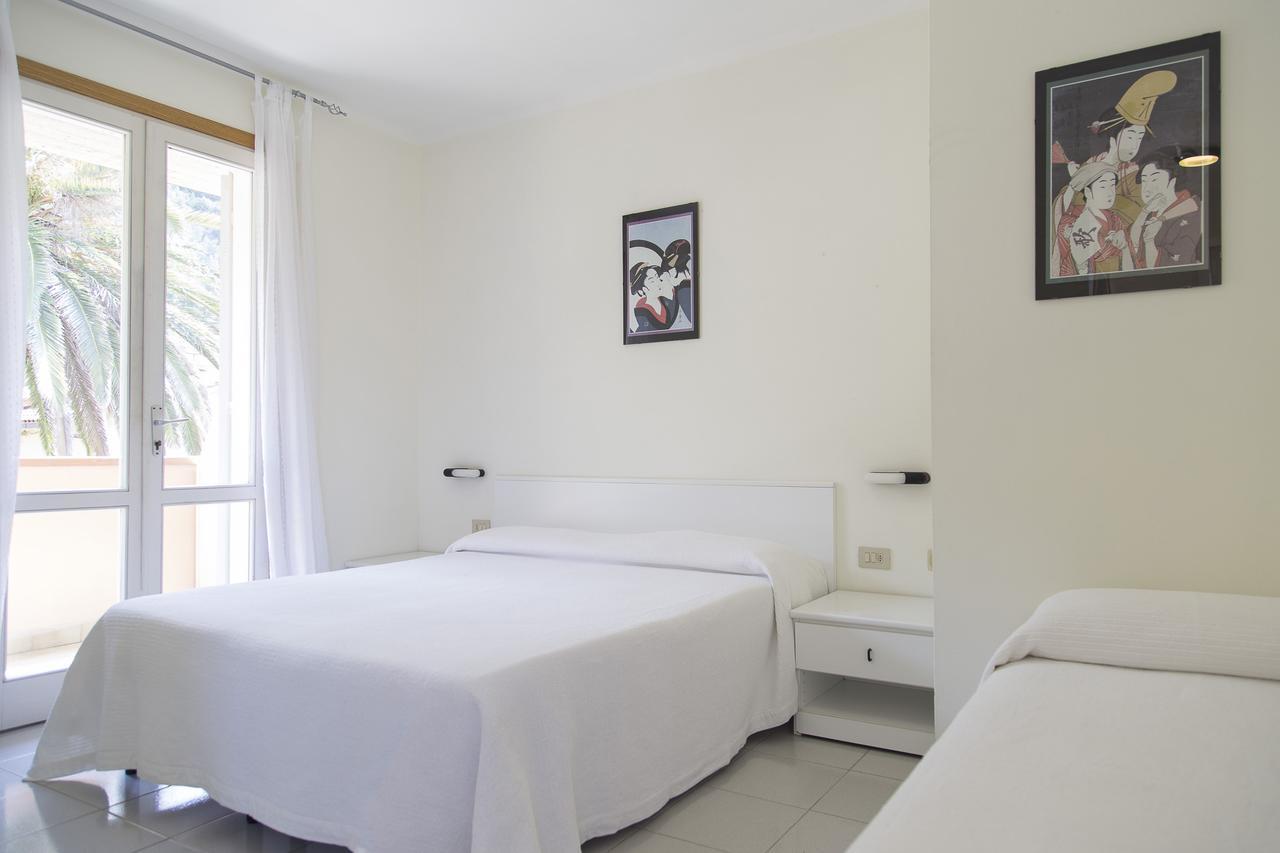 Residence Hotel Villa Mare Portoferraio Bagian luar foto