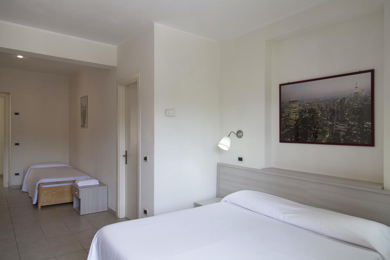 Residence Hotel Villa Mare Portoferraio Bagian luar foto